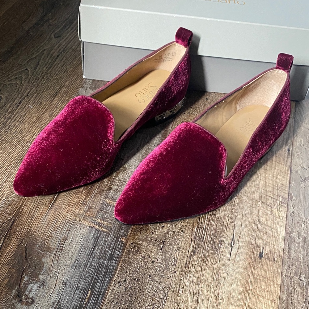 NWT Franco Sarto Suede Burgundy Loafers for Women